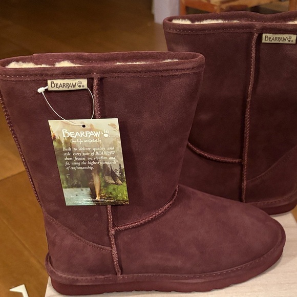 BearPaw Dorado II Unisex Boots in Wine - Picture 2 of 3